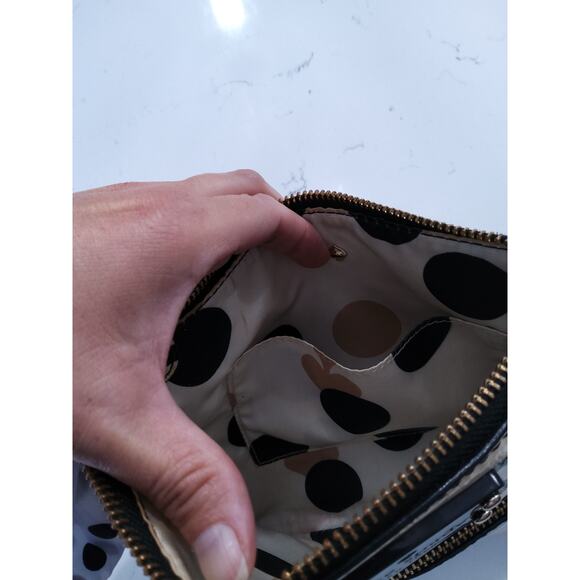 Kate Spade crossbody Black & White striped Adjustable strap. Chic Retro - Picture 5 of 9